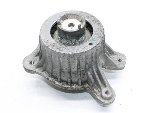 Used Engine mount Engine mount MERCEDES-BENZ C-CLASS Coupe (C205) C 220 d (205.304) (170 hp) 39819586 39819586