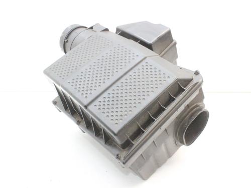 Used Air filter box Air filter box LAND ROVER RANGE ROVER SPORT I (L320) 2.7 D 4x4 (190 hp) 39786508 39786508