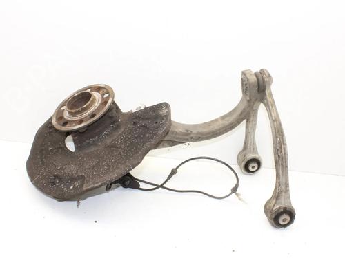 Used Right front steering knuckle Right front steering knuckle MERCEDES-BENZ C-CLASS T-Model (S205) C 350 e (205.247) (279 hp) 39782451 39782451