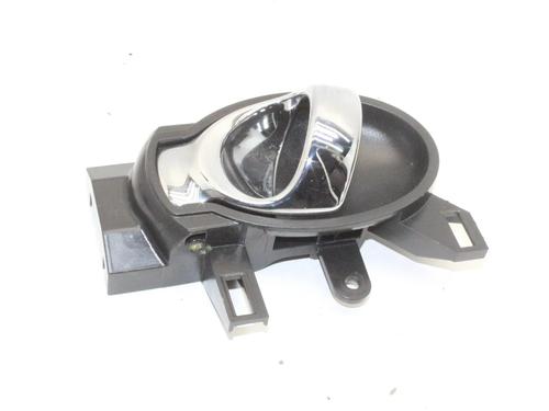 Used Front left interior door handle Front left interior door handle NISSAN JUKE (F15) 1.6 (117 hp) 39774833 39774833