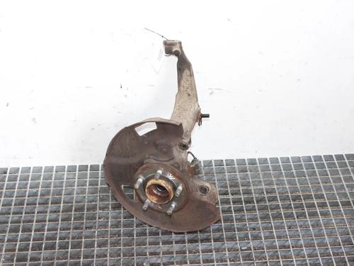Used Left front steering knuckle Left front steering knuckle LAND ROVER RANGE ROVER SPORT I (L320) 3.6 D 4x4 (272 hp) 39783970 39783970