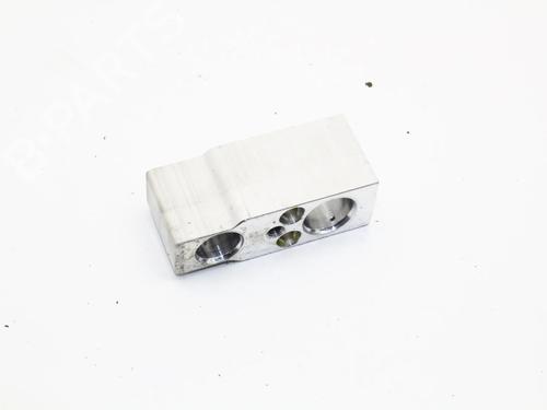 Used Electronic sensor Electronic sensor TOYOTA bZ4X (_EAM1_) EV (YEAM15) (218 hp) 39849058 39849058