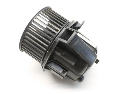Heater blower motor CITROËN C4 CACTUS 1.2 VTi 82 | BP39819706M62 - Image 4
