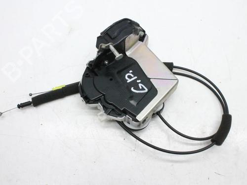 Højre bagtil lås Højre bagtil lås SUBARU WRX Saloon (GJ) 2.0 AWD (GK6, GK8) (268 hp) 39871698 39871698