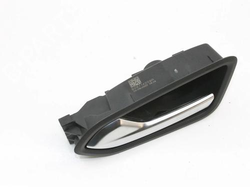 Used Rear left interior door handle Rear left interior door handle RENAULT CAPTUR II (HF_) TCe 100 (HFMT) (101 hp) 39858771 39858771
