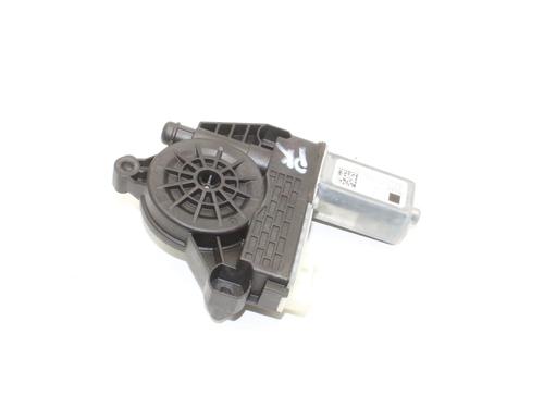 Left front window motor BMW 1 (F40) M 135 i xDrive | BP39830689E21 - Image 2