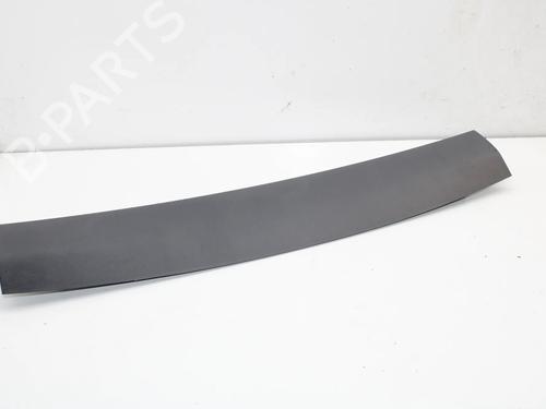Pynteleist til bakluke Pynteleist til bakluke MITSUBISHI ASX (GA_W_) 1.6 MIVEC (GA1W) (117 hp) 39847000 39847000