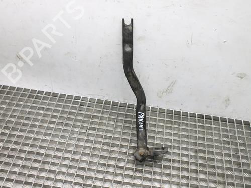 Used Left front suspension arm Left front suspension arm FORD KUGA II (DM2) 1.5 EcoBoost 4x4 (180 hp) 39858509 39858509