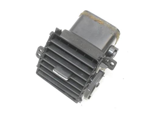 Used Air vent Air vent TOYOTA AURIS (_E15_) 1.8 Hybrid (ZWE150_, ZWE150R) (136 hp) 39772179 39772179