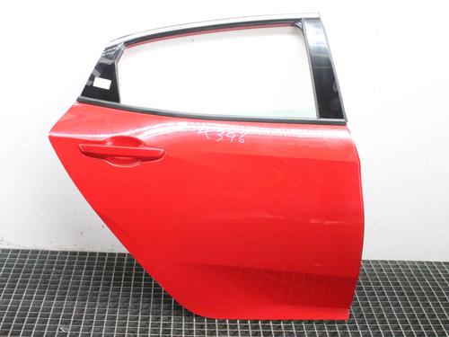 right-rear-door-honda-civic-x-hatchback-fc_-fk_-2016-39779210 main image