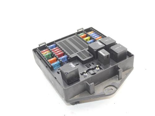 Used Fuse box Fuse box JAGUAR XK II Coupe (X150) 4.2 XK8 (298 hp) 39875158 39875158