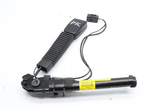 seat-buckle-jaguar-xf-i-x250-2008-2009-2010-2011-2012-2013-2014-2015-39772605 main image