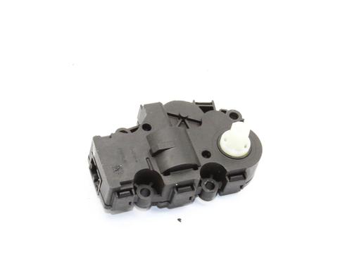 Electronic module JAGUAR I-PACE (X590) EV400 AWD | BP39840477M83 - Image 2