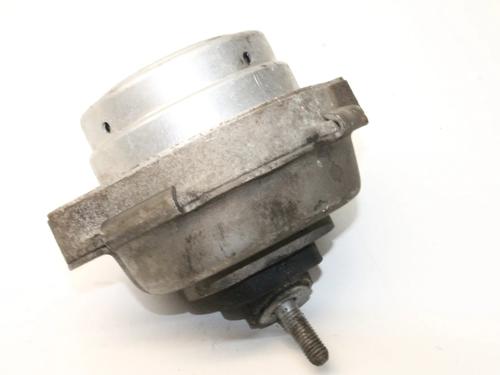 Used Engine mount Engine mount BMW X3 (E83) 3.0 sd (286 hp) 39878751 39878751