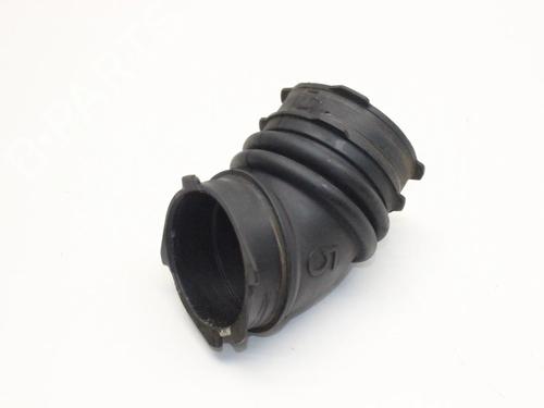 pipe-toyota-prius-plus-_w4_-2011-39793044 main image