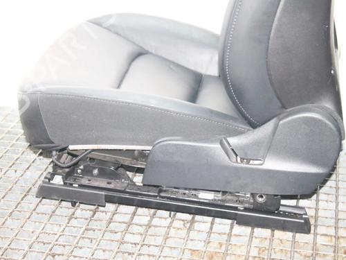 Seats set TESLA MODEL 3 (5YJ3) EV Performance AWD | BP39792674C78 - Image 8