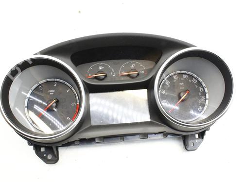 Used Instrument cluster Instrument cluster OPEL INSIGNIA B Grand Sport (Z18) 1.6 CDTi (68) (136 hp) 39849758 39849758