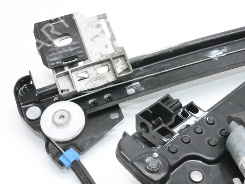 Front left window mechanism TESLA MODEL S (5YJS) 85D AWD | BP39869470C22 - Image 4
