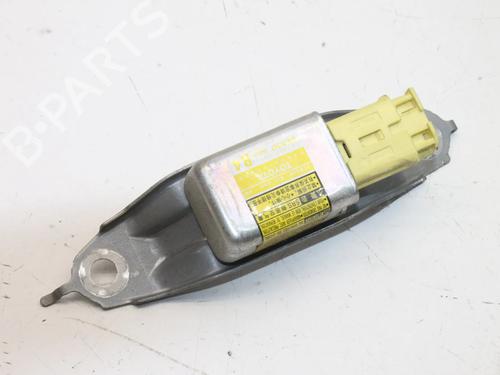Used Control unit Control unit TOYOTA PRIUS Liftback (_W2_) 1.5 Hybrid (NHW20_, NHW20R) (112 hp) 39808027 39808027