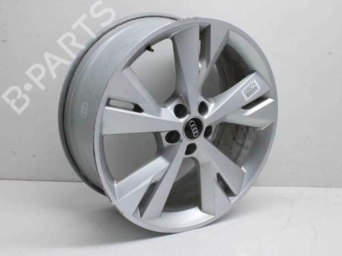 flk-audi-q4-e-tron-suv-f4b-2020-39768331 main image