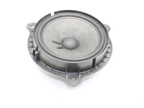 Used Speaker Speaker RENAULT MEGANE IV Hatchback (B9A/M/N_) 1.2 TCe 130 (B9MR) (130 hp) 39823751 39823751
