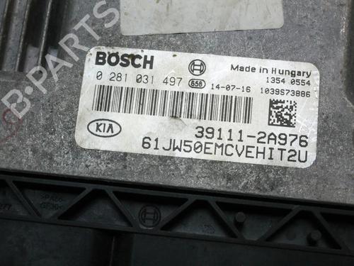Engine control unit (ECU) KIA CEE'D Sportswagon (JD) 1.6 CRDi 128 | BP39813094M57 - Image 4
