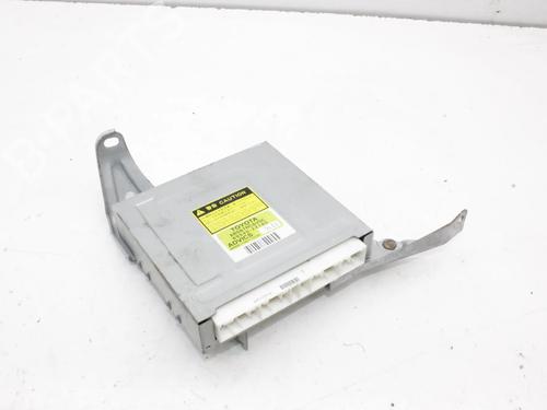 Used Electronic module Electronic module LEXUS SC Convertible (UZZ40_) 430 (UZZ40_, UZZ40R) (286 hp) 39807499 39807499