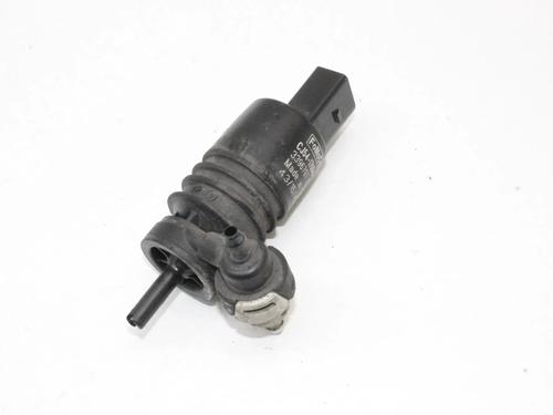 Washer pump FORD KUGA II (DM2) 2.0 TDCi 4x4 | BP39786584E24 - Image 3