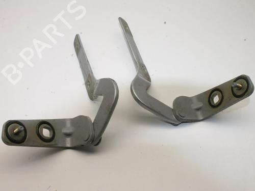 hingedoor-check-strap-audi-tt-8n3-1998-1999-2000-2001-2002-2003-2004-2005-2006-2007-39772581 main image