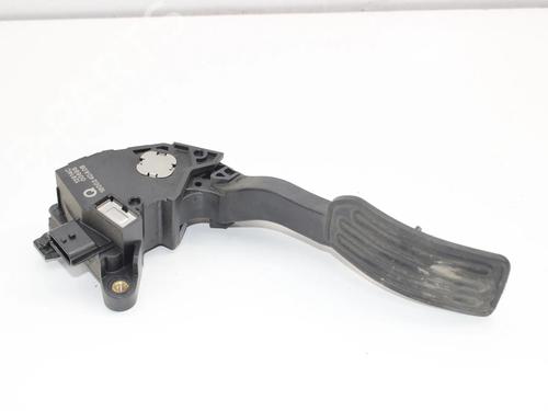 Used Pedal Pedal NISSAN JUKE (F15) 1.6 (117 hp) 39824037 39824037