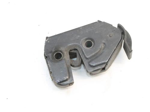 Used Tailgate lock Tailgate lock LAND ROVER RANGE ROVER III (L322) 3.6 D 4x4 (272 hp) 39874437 39874437