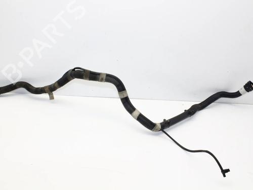 Used Pipe Pipe TESLA MODEL 3 (5YJ3) EV AWD (441 hp) 39818589 39818589