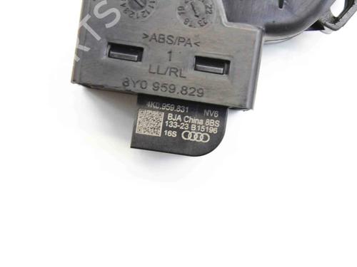 Switch AUDI Q4 E-TRON SUV (F4B) 35 | BP39870257I30 - Image 4