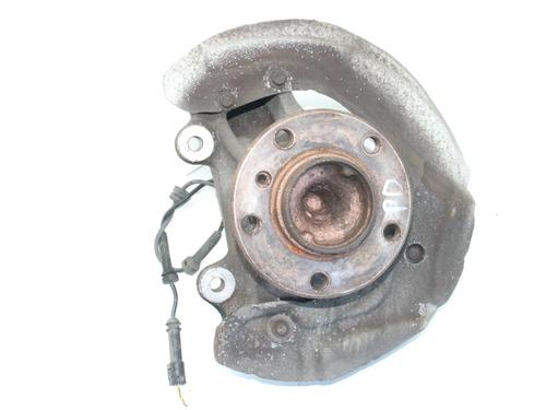 Used Right front steering knuckle Right front steering knuckle BMW 4 Coupe (F32, F82) 420 i (184 hp) 39776684 39776684