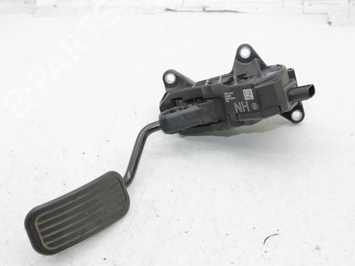 Used Pedal Pedal TOYOTA COROLLA Hatchback (_E21_, _EA1_, _EH1_) 1.8 Hybrid (ZWE211, ZWE219) (122 hp) 39867267 39867267