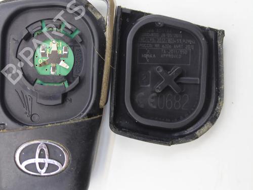 Electronic module TOYOTA AURIS (_E18_) 1.6 D4-D (WWE185_) | BP39803150M83 - Image 3