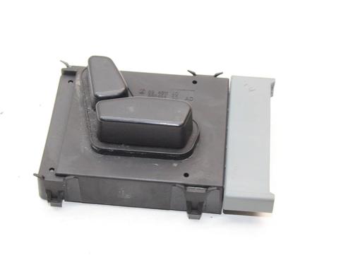 switch-chrysler-300c-lx-le-2004-39773110 main image