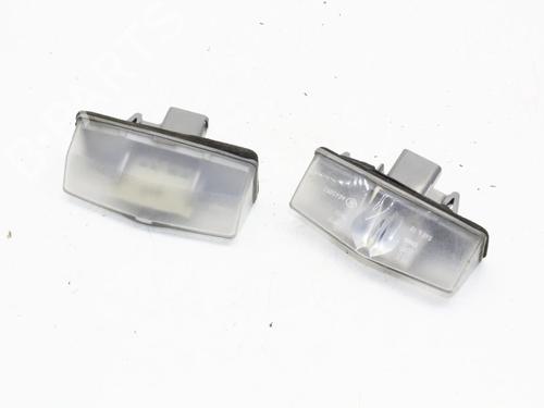 Used Licence plate light Licence plate light LEXUS RZ (_BM1_) 450e DIRECT4 (XEBM15) (313 hp) 39852040 39852040