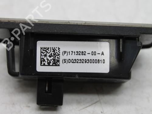 Licence plate light TESLA MODEL Y (5YJY) Long Range All-wheel Drive | BP39844894I40 - Image 4