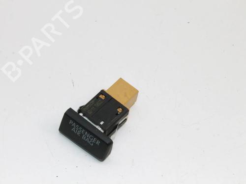 electronic-module-vw-touareg-7p5-7p6-2010-2011-2012-2013-2014-2015-2016-2017-2018-39773008 main image