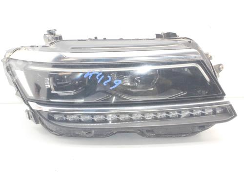 Used Right headlight Right headlight VW TIGUAN (AD1, AX1) 2.0 TDI 4motion (150 hp) 39857699 39857699