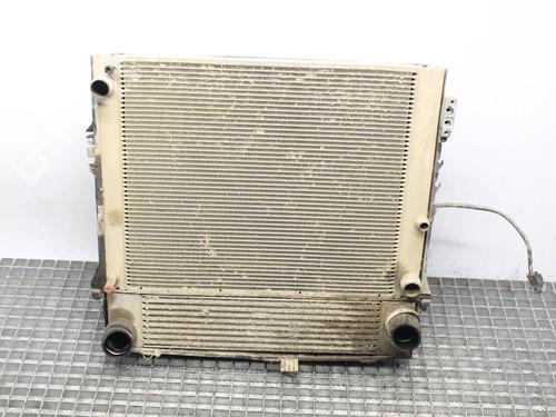 Used Radiator set Radiator set LAND ROVER RANGE ROVER III (L322) 3.0 D 4x4 (177 hp) 39858339 39858339