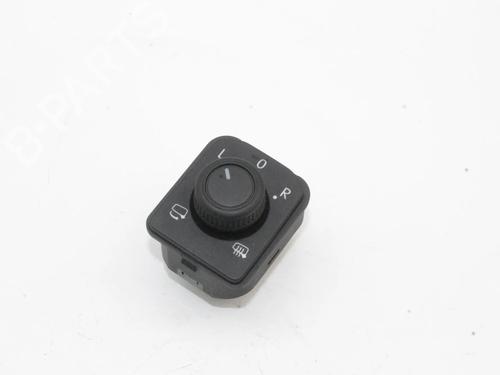Spejlkontakt Spejlkontakt SEAT LEON (KL1, KLG) 1.5 eTSI (150 hp) 39847340 39847340