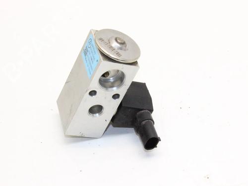 Used Electronic sensor Electronic sensor PEUGEOT 2008 II (UD_, US_, UY_, UJ_, UR_, UC_) e-2008 (UKZKXZ) (136 hp) 39805704 39805704