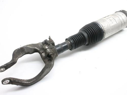 Used Left front shock absorber Left front shock absorber LAND ROVER RANGE ROVER SPORT II (L494) 3.0 SDV6 4x4 (306 hp) 39804175 39804175
