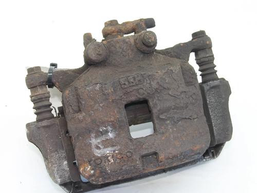 Used Right front brake caliper Right front brake caliper MITSUBISHI L200 / TRITON (KA_T, KB_T) 2.5 DI-D 4WD (KB4T) (136 hp) 39864104 39864104