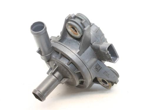 auxiliary-water-pump-toyota-auris-_e15_-2006-2007-2008-2009-2010-2011-2012-2013-39781871 main image