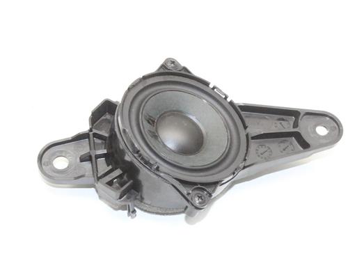 speaker-audi-a4-b9-avant-8w5-8wd-2015-39772771 main image