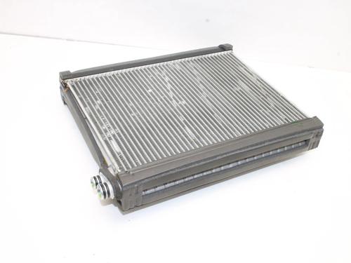 Heater matrix JAGUAR XE (X760) 2.0 D | BP39848736M63 - Image 2
