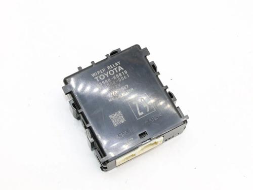 Used Control unit Control unit TOYOTA YARIS (_P21_, _PA1_, _PH1_) 1.5 Hybrid (MXPH10, MXPH11) (116 hp) 39838563 39838563